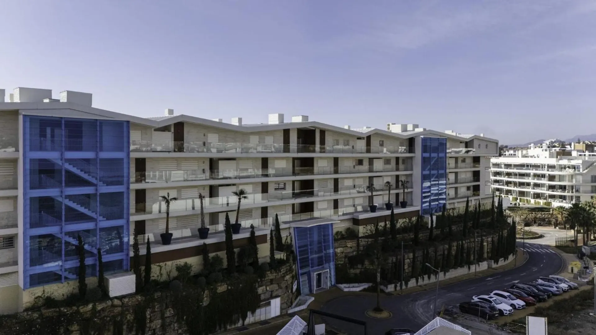 Serene Seaview Retreat In Higueron: 2Br Oasis Fuengirola 0*,